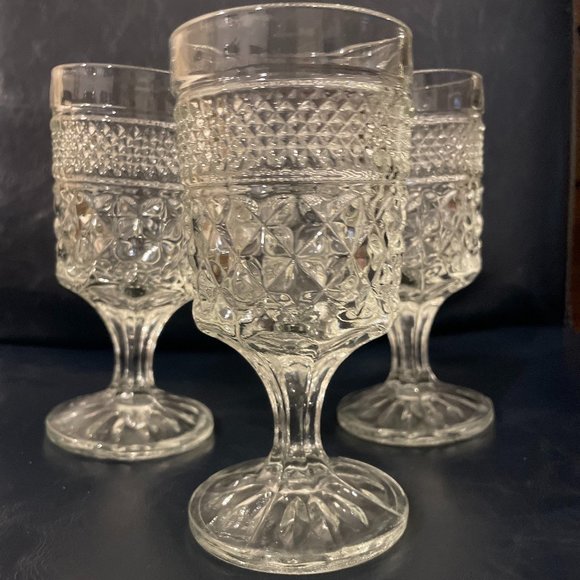 Vintage Wexford Diamond Design Goblets(3) - Picture 1 of 3